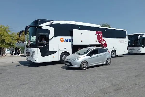 Urla Otogarı - Resim 16