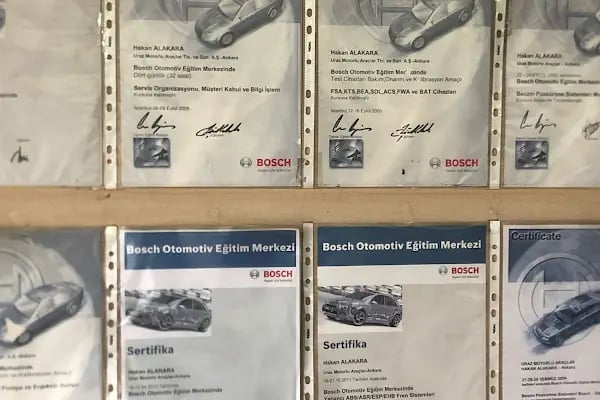 ABS Cİ HAKAN USTA Oto Elektronik Tamir ve Bakım Servisi - Resim 13