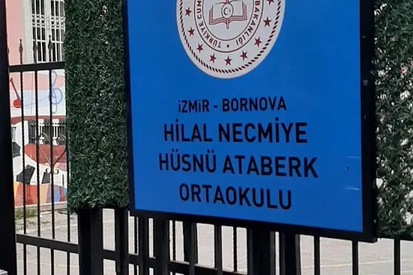 Izmir-Karabağlar Fevzi Çakmak Ortaokulu - Resim 13