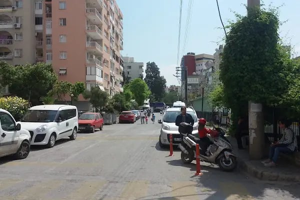 Izmir-Karabağlar Fevzi Çakmak Ortaokulu - Resim 3