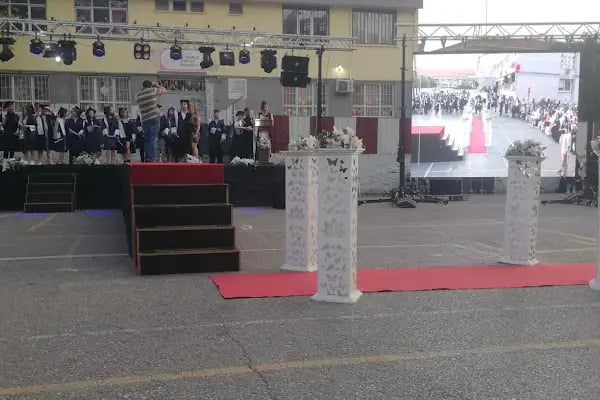 Izmir-Karabağlar Fevzi Çakmak Ortaokulu - Resim 6