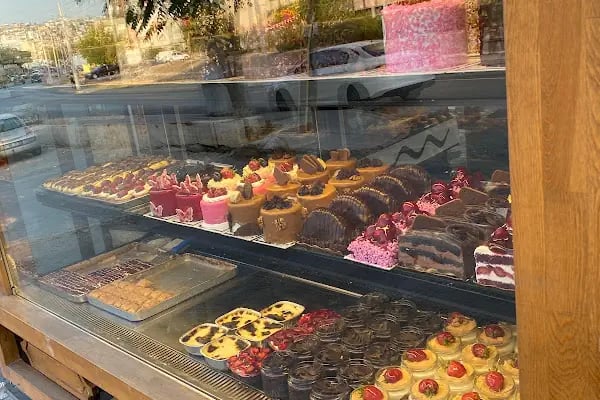 Sadem Patisserie Cafe - Resim 1