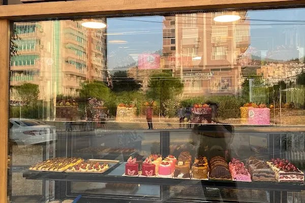 Sadem Patisserie Cafe - Resim 19