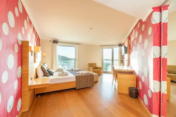 My Mira Deluxe Hotel - Resim 13