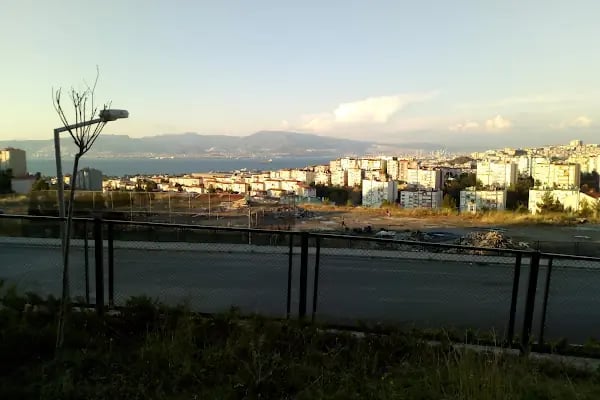 Üçkuyular Askeri Lojmanları - Resim 4