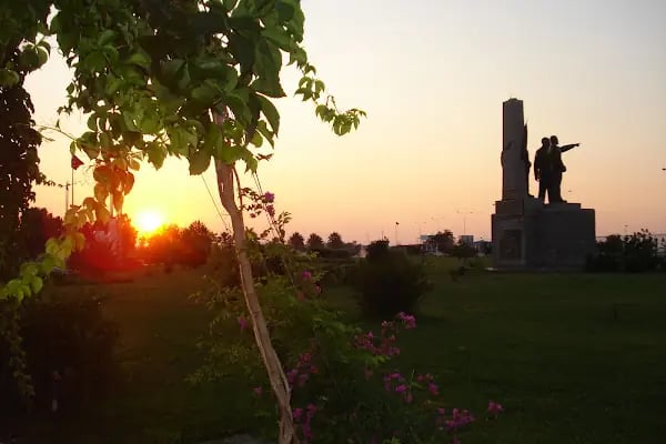 Üçkuyular Askeri Lojmanları - Resim 5