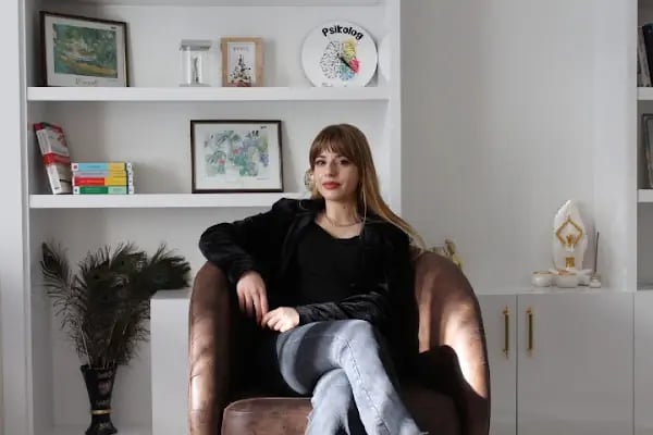 Psikolog Neslinur Girişgin - Resim 3
