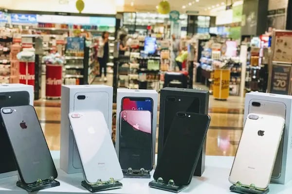 Tamirane Cep Telefonu Tamiri Servisi Real M1 Şubesi - Resim 9