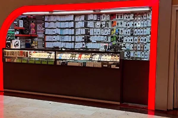 Tamirane Cep Telefonu Tamiri Servisi Real M1 Şubesi - Resim 2