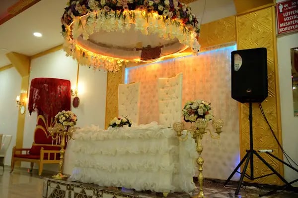Peri Masalı Park Düğün Salonu - Resim 12