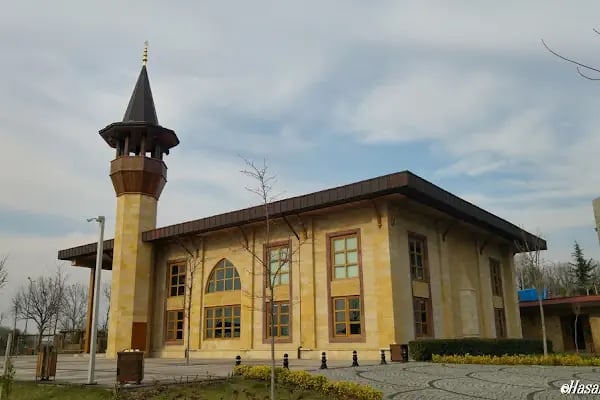 Karaosmanoğlu Hafız Muharrem Camii - Resim 1