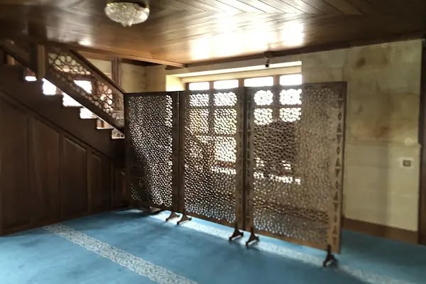 Karaosmanoğlu Hafız Muharrem Camii - Resim 17