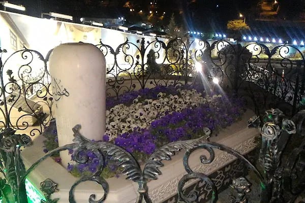 Gül Baba Türbesi - Resim 7