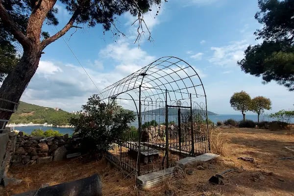 Terki Dünya Manastırı - Resim 12