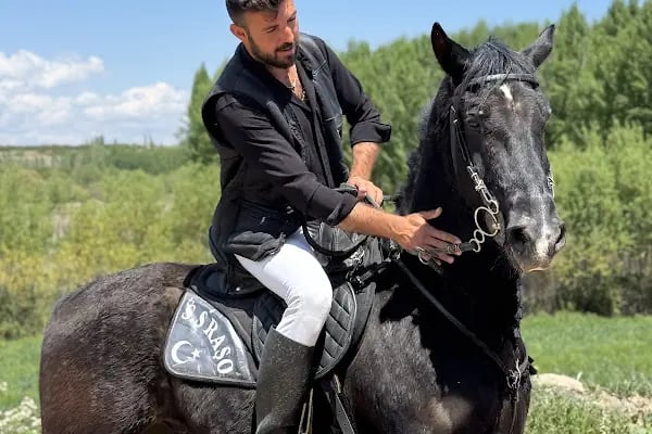 Gün batımı binicilik kulübü - Resim 16