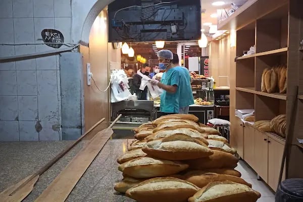 İslamoğlu Ekmek Pasta Fırını - Resim 15