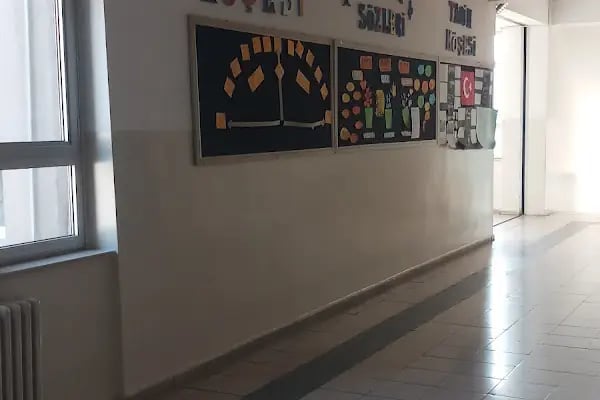 80. Yıl Cumhuriyet imamhatip Ortaokulu - Resim 10