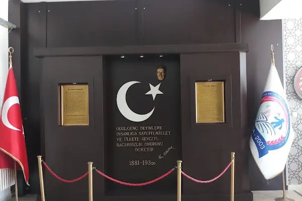 80. Yıl Cumhuriyet imamhatip Ortaokulu - Resim 19