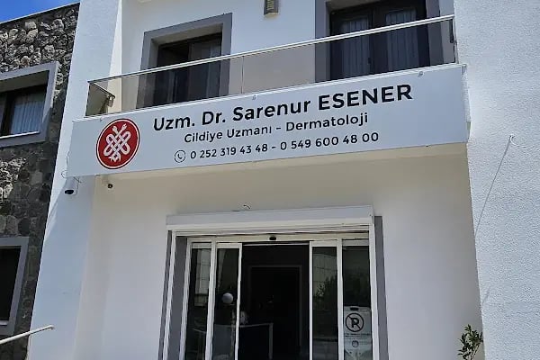 Uzm. Dr. Sarenur Esener, Dermatoloji - Resim 13