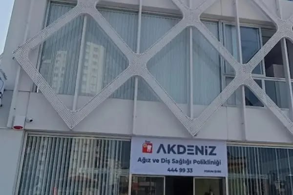 Forum Akdeniz Ağız ve Diş Sağlığı Polikliniği - Resim 18