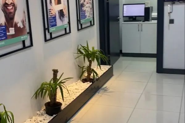 Forum Akdeniz Ağız ve Diş Sağlığı Polikliniği - Resim 19