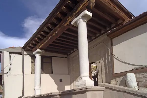 Ahi Şerafettin Türbesi - Resim 19