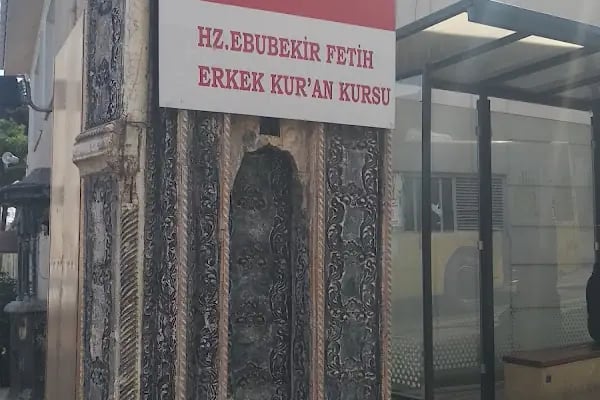 Hz.Ebubekir Camii - Resim 9