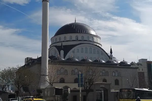 Hz.Ebubekir Camii - Resim 2