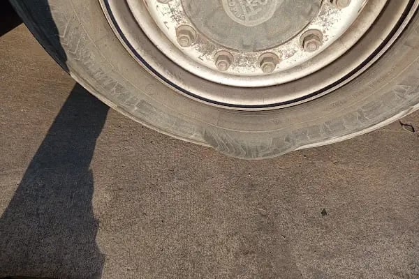 Gülel oto lastik yol yardım 7 24 - Resim 4