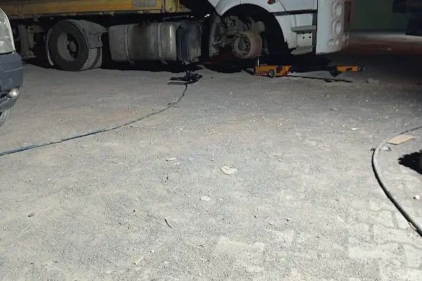 Gülel oto lastik yol yardım 7 24 - Resim 10