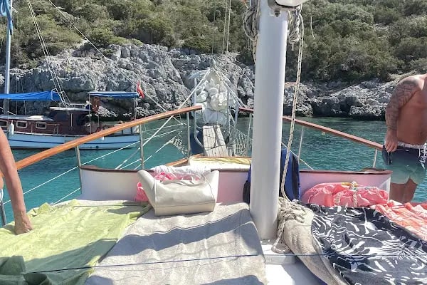 Easy Book Tours - Bodrum Tekne Turu - Bodrum Tekne Kiralama - Resim 2