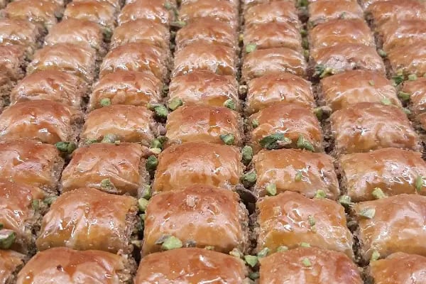 Karagül pasta baklava cafe - Resim 16