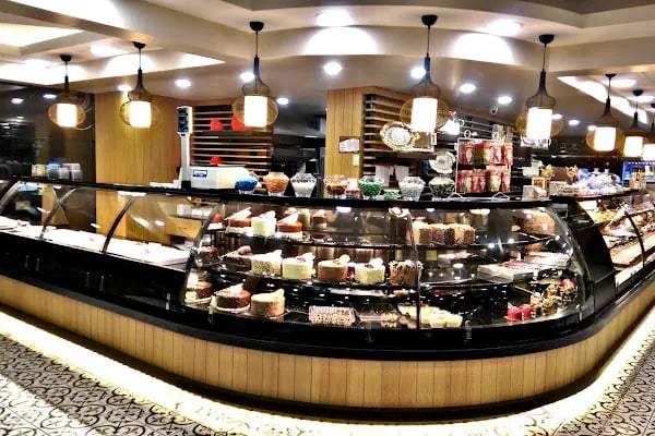 Karagül pasta baklava cafe - Resim 1