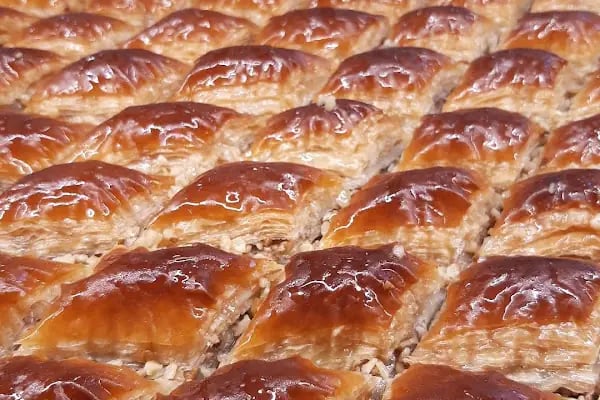 Karagül pasta baklava cafe - Resim 10