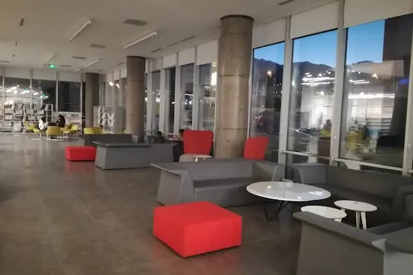 Merkezefendi Belediyesi Merkez Kütüphanesi - Resim 19