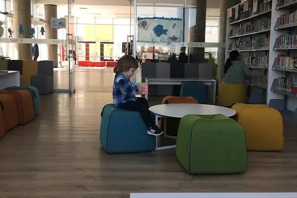 Merkezefendi Belediyesi Merkez Kütüphanesi - Resim 13