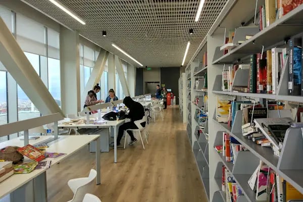 Merkezefendi Belediyesi Merkez Kütüphanesi - Resim 5