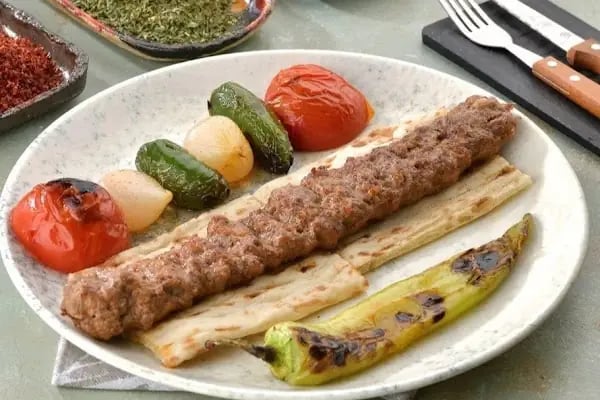 Hasan Usta Kebap Kurttepe - Resim 5