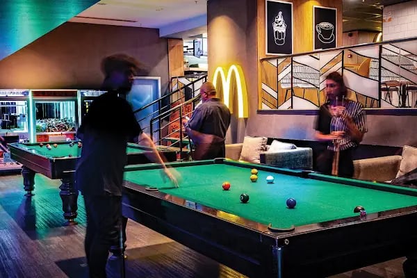 Bowling Alley - Resim 18