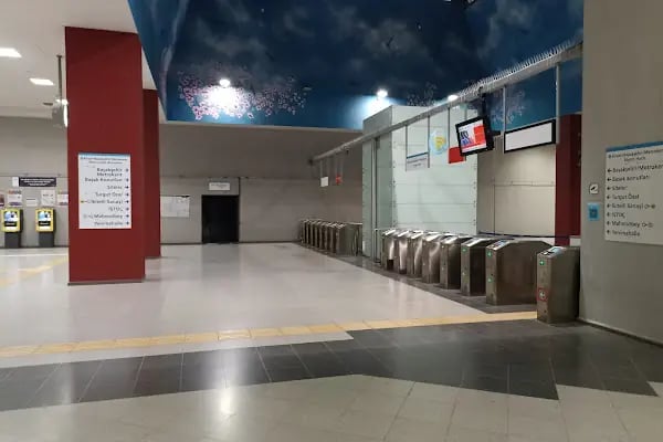 İSPARK Kirazlı Metro Durağı PD Açık Otoparkı - Resim 5