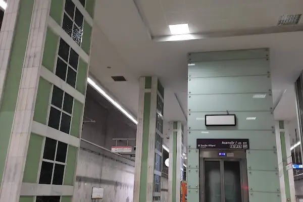 İSPARK Kirazlı Metro Durağı PD Açık Otoparkı - Resim 15