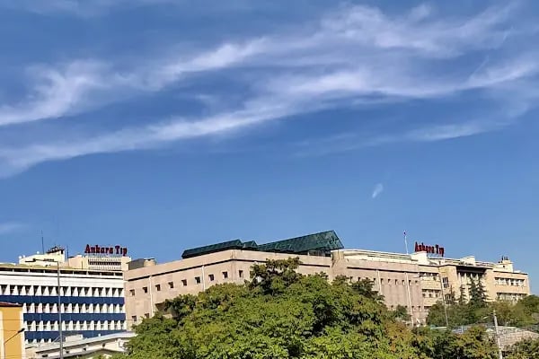 Ankara Medipol University Anafartalar Campus - Resim 14