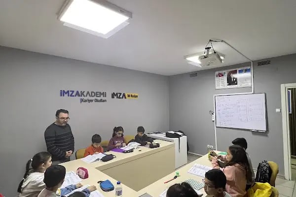 İmza Akademi Kariyer Okulları - Resim 15