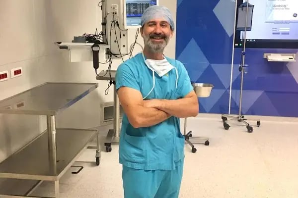 Prof. Dr. Nevzat Selim Gökay / Robotik Eklem Cerrahisi - Resim 4