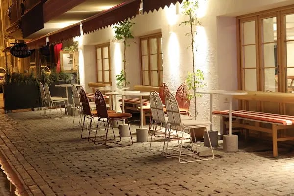 Rest Inn Aydın Hotel - Resim 1