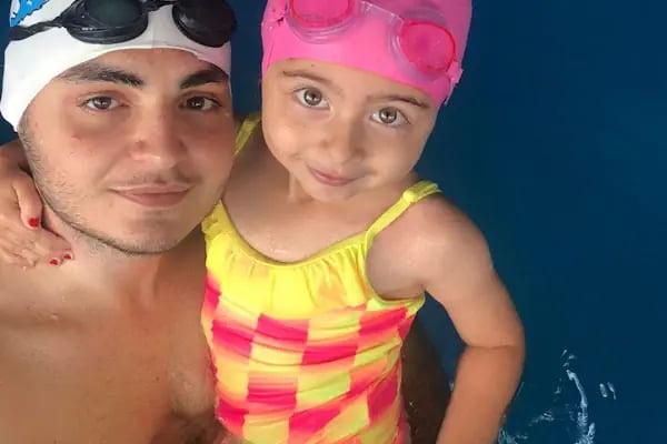 Sakarya Yüzme Havuzu Umut Hoca Yüzme Kursu - Resim 18