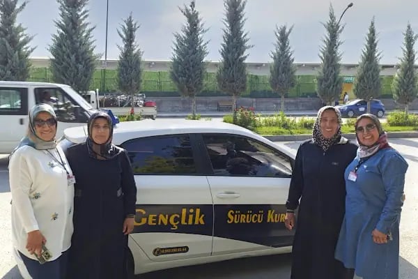 Malatya Gençlik Sürücü Kursu - Resim 14