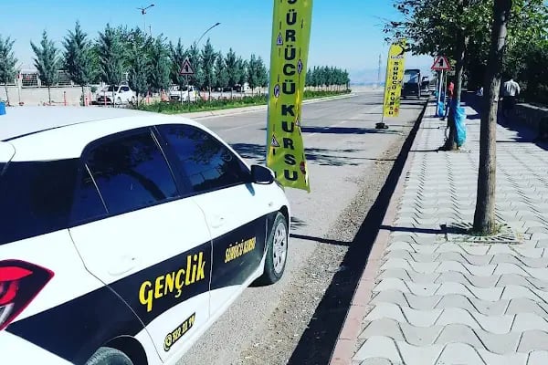 Malatya Gençlik Sürücü Kursu - Resim 9