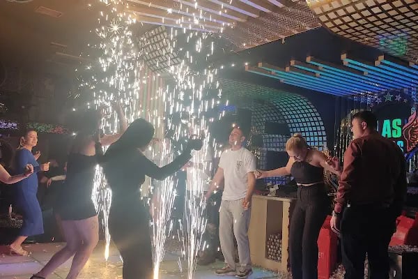 Las Vegas Night Club - Resim 3