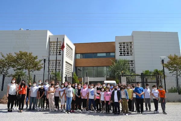 BERGAMA KIZ ANADOLU İMAM HATİP LİSESİ - Resim 14